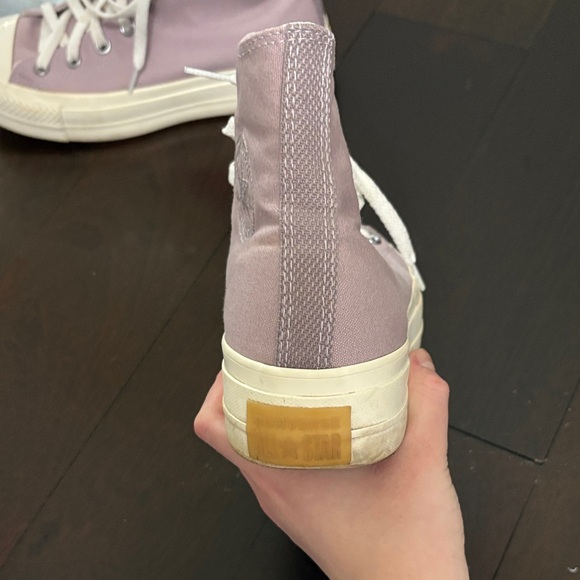 Converse High-Tops in Soft Purple with White Accents - Picture 6 of 6